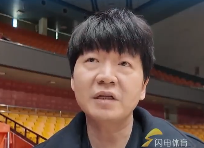 爱游戏体育app下载-备战宁波！王证报名参赛，邱彪展望比赛重提防守，赞队内工作人员